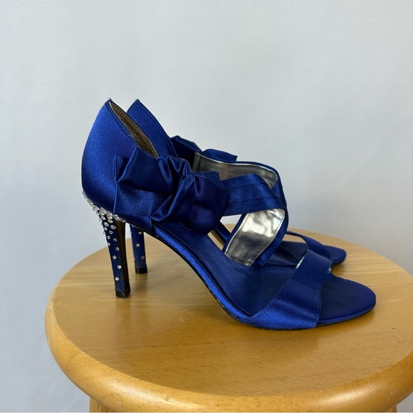 Blue Bow Bedazzled Heels - Picture 3 of 6